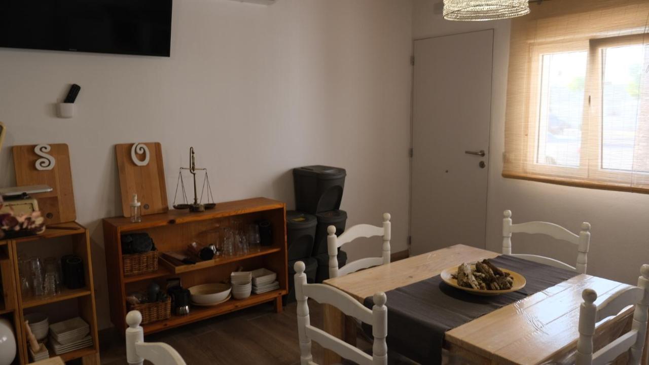 Cal Xot Guest House เอลโปเบลโนว เดล เดลตา ภายนอก รูปภาพ