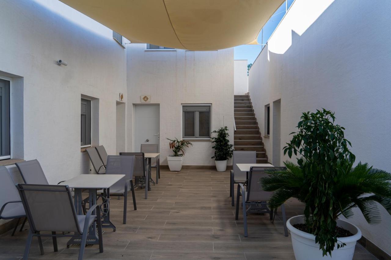 Cal Xot Guest House เอลโปเบลโนว เดล เดลตา ภายนอก รูปภาพ